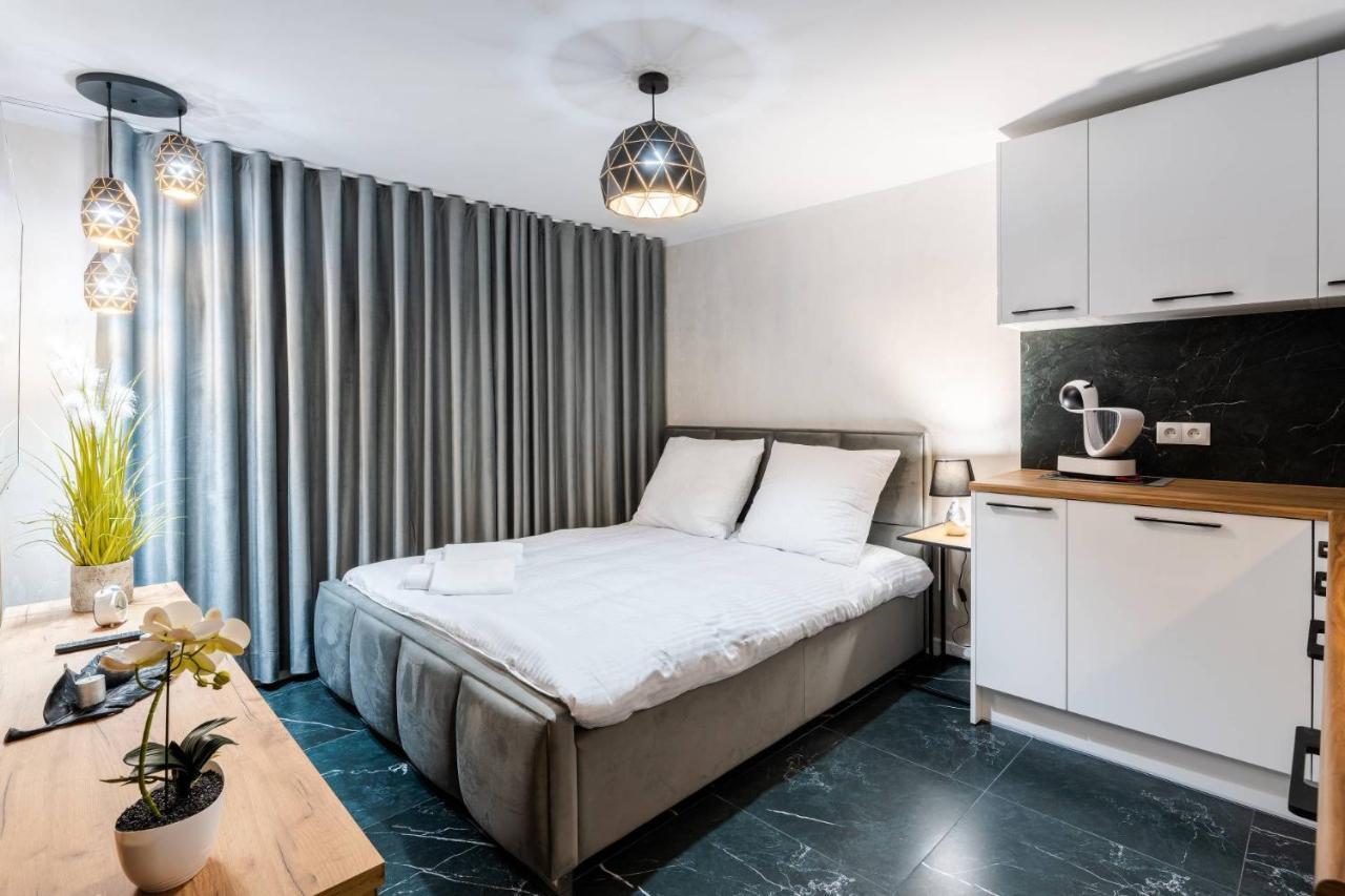Villa Sol Oswiecim Bagian luar foto