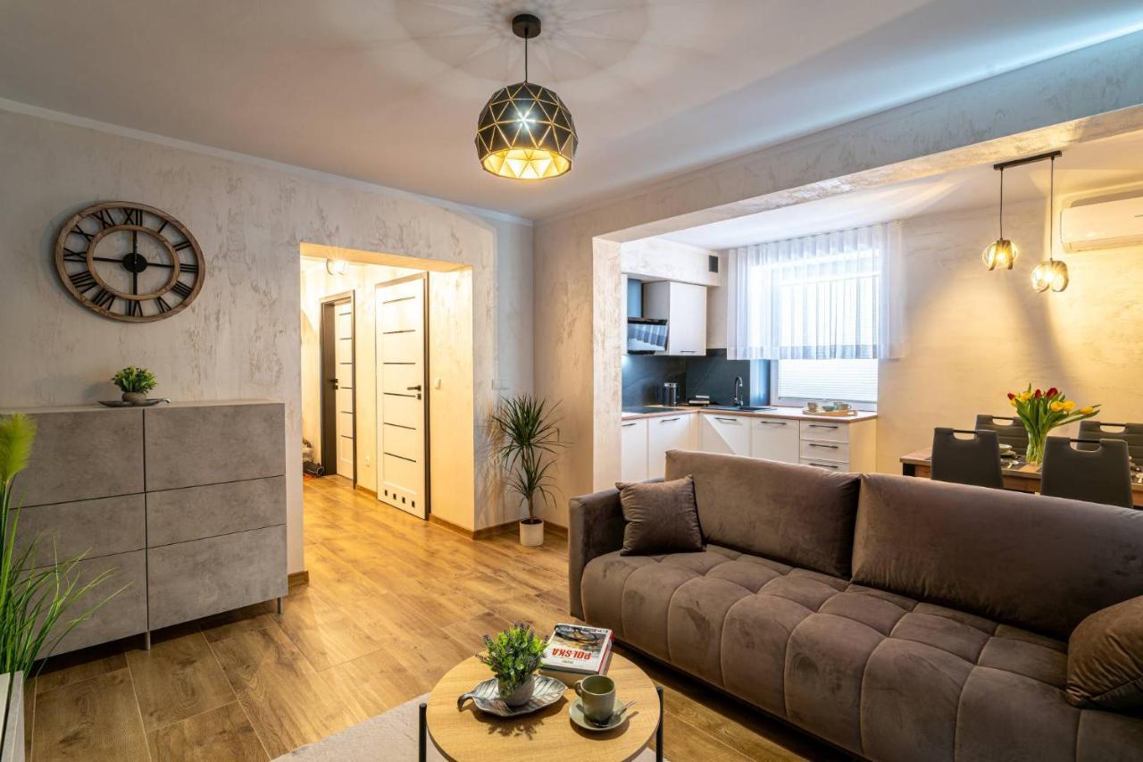 Villa Sol Oswiecim Bagian luar foto